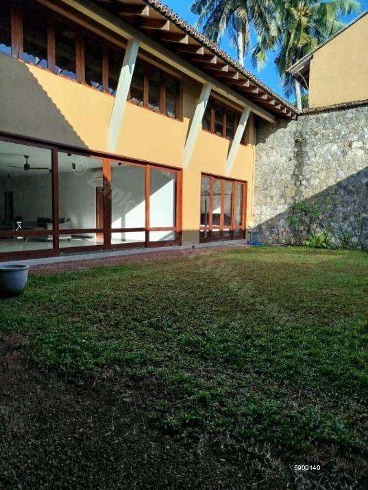 Exterior - House for rent in Jayanthipura