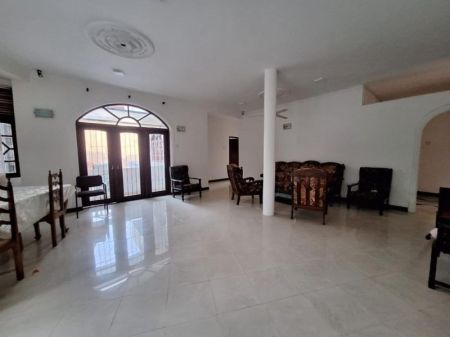 Living Room - Large House  for Rent in Nawala – PDH342