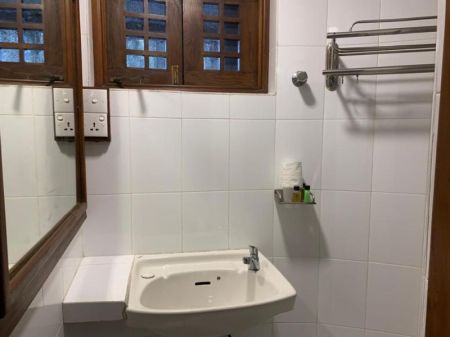Bathroom - 6 Bedrooms on 3rd Floor Complex for Rent – Colombo 2  (Walking Distance to Port City & Galle Face)