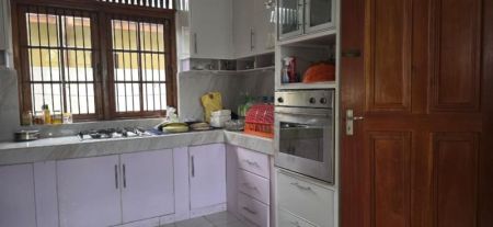 Kitchen - 5-Bedroom Two-Storey Residence with Annex in Rajagiriya | SH15338