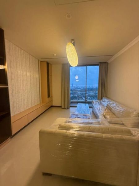 Bedroom - Modern Semi-Furnished 3 Bedroom Apartment with City Views – The Grand, Colombo 7 (Montri J)
