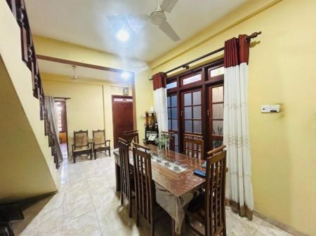 Dining room - Kalubowila Modern 2-Storey House for Sale 
