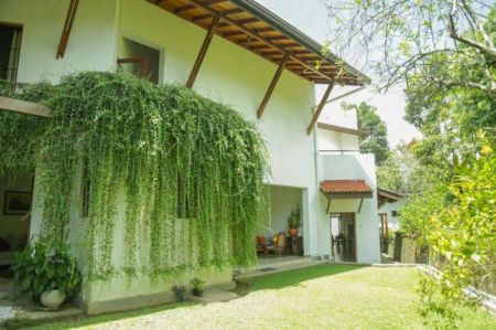 Exterior - 27.3 Perch Land with House for Sale in Pelawatta, S1908