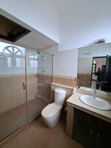 Bathroom - ￭ Colombo 05 ￭ 03BR House For Rent ￭ (NK107604)