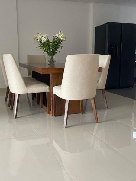 Dining room - 5BR Penthouse for Sale in Colombo 04 | LKR 87.5 Million