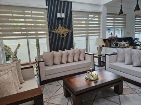 Living Room - Luxury Modern 3-Storey House for Sale – Fully Furnished