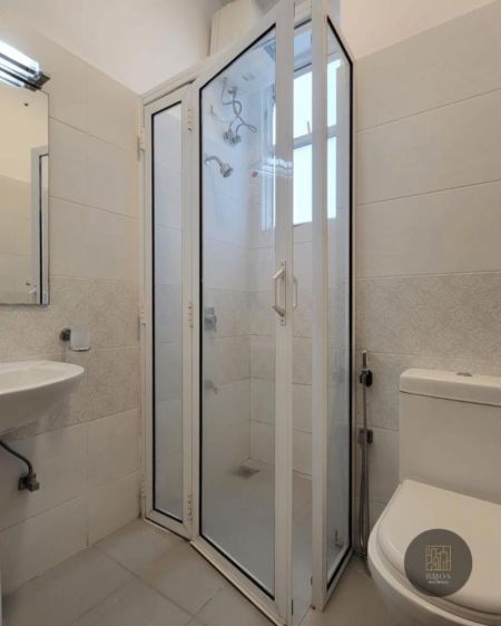 Bathroom - 3 Bedroom apartment for sale in Ethul Kotte for Rs. 55 million (negotiable)
