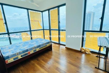 Bedroom - 3 Bedroom Apartment For Sale in Capitol Twin Peaks – East Tower, Colombo 2 | 1043 sq.ft | Above 35th Floor | EK-1455