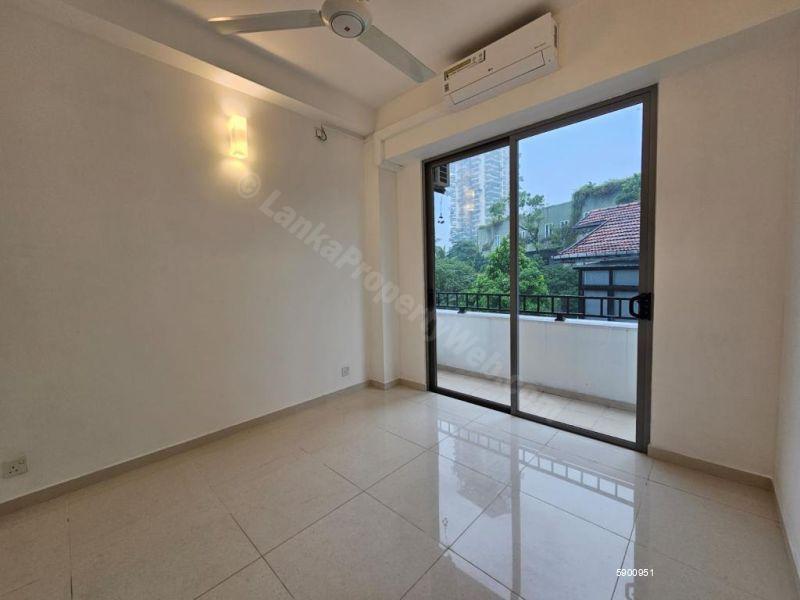 Apartment for rent in Rajagiriya