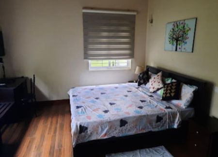 Bedroom - Luxury 5BR Fully-Furnished Villa for Rent ( Staff Accommodation  )