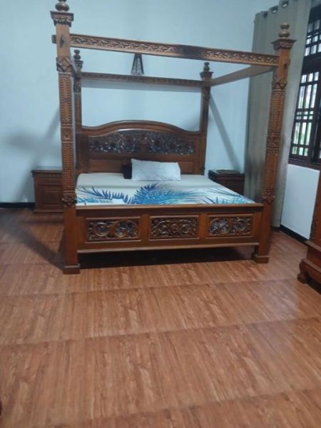 Bedroom - 7bedroom house for rent in Dehiwala  / LKR350,000 (EM129AW)