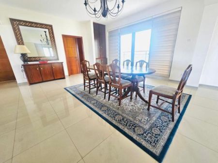 Dining room - Penthouse Apartment for Rent in Colombo 5