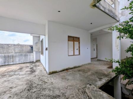 Exterior - Partly Completed 2-Story House for Sale – Malabe (Robert Goonawardhana Mawatha)