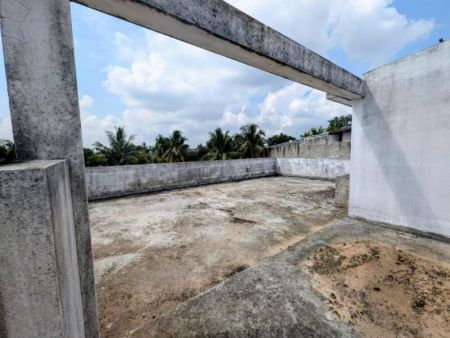Exterior - Partly Completed 2-Story House for Sale – Malabe (Robert Goonawardhana Mawatha)