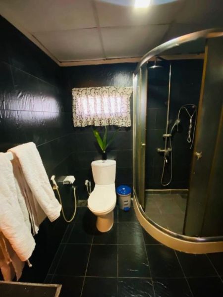 Bathroom - Off Waragoda Road 21 Perch House for Sale
