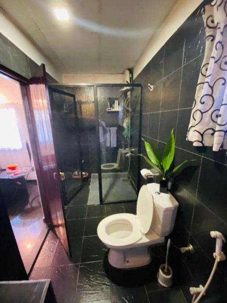 Bathroom - Off Waragoda Road 21 Perch House for Sale