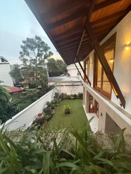 Exterior - Spacious 6 Bedroom Modern House for Sale in Battaramulla (Montri J)