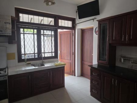 Kitchen - Luxury 2-Storey House for Rent in Nugegoda – PDH363