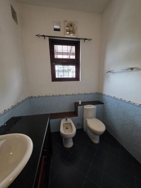 Bathroom - Luxury 2-Storey House for Rent in Nugegoda – PDH363