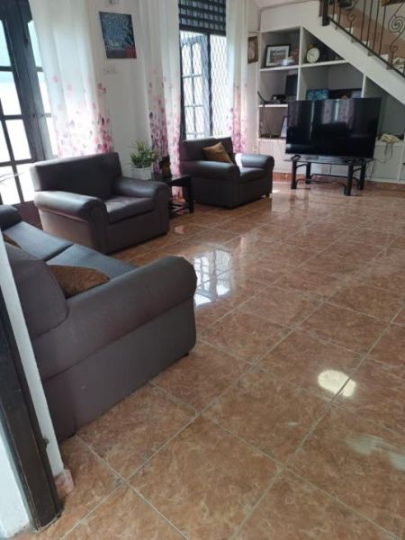 Living Room - 6 Bedroom House for Sale - Mattegoda | LKR 35,000,000 (EM591)