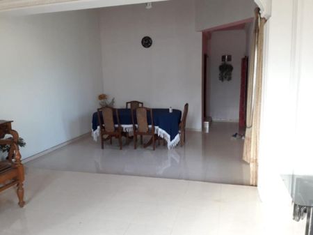 Living Room - 6 Bedroom House for Sale - Mattegoda | LKR 35,000,000 (EM591)