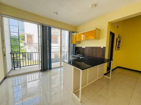 Living Room - (HR222) Modern Two Storey House for Rent in Kiribathgoda
