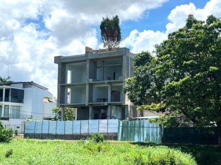 Exterior - Luxury Golf Villa for Sale or Property Exchange – Lake Drive, Colombo 08