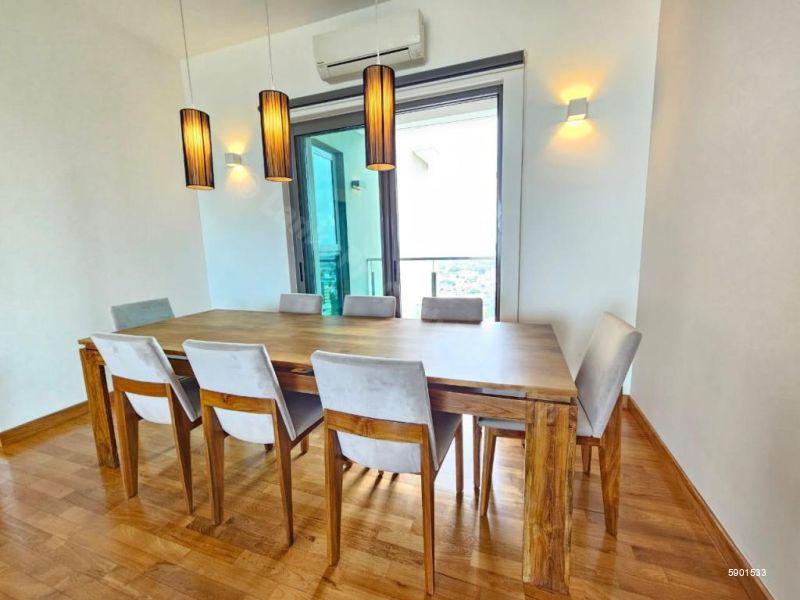 Dining room - Apartment for sale in Colombo 2