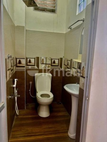 Bathroom - House For Sale In Rajagiriya( File No 101e)