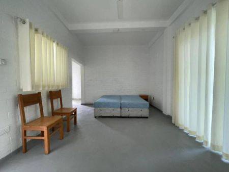 Living Room - Prime Property for Sale - Padukka | LKR 85,000,000 (EM595)