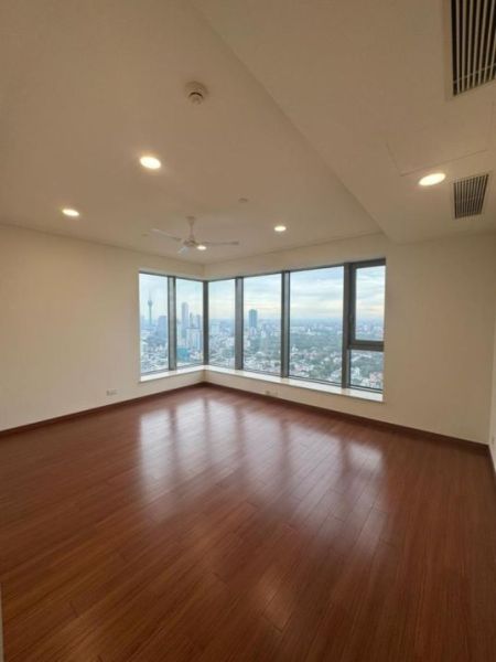 Kitchen - Luxury 4 Bedroom Apartment for Sale – Astoria Residencies, Colombo 03 | LKR 190,000,000 (EM114RK)