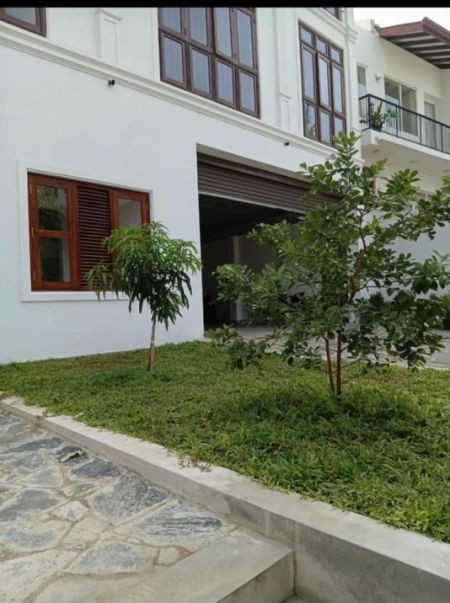 Exterior - Brand New Two Storied House with Rooftop for Sale in Nawala | LKR 250 Million (Negotiable) (EM599)