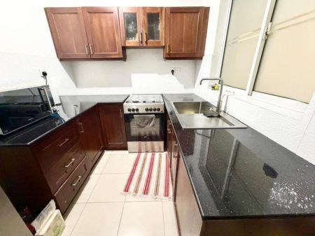 Kitchen - Apartment for sale in Thalawathugoda 
