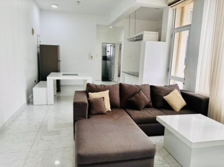 Living Room - Mount Lavinia 2 BR Apartment For Sale 