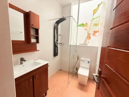 Bathroom - Battaramulla Lake Road Super Luxury House For Sale 