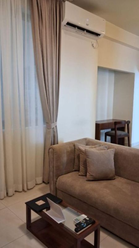 Living Room - Marine Drive Apartment For Rent in Colombo 3 - EA935