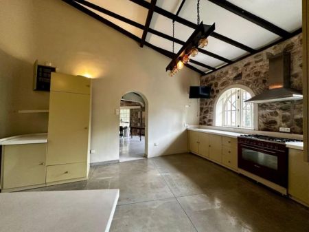 Kitchen - Magnificent House for rent in Pelawatte with a large garden and pool