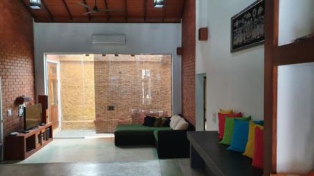 Living Room - Sophisticated Living in the Heart of Malabe’s Educational Hub! - 38 Million - KO-939