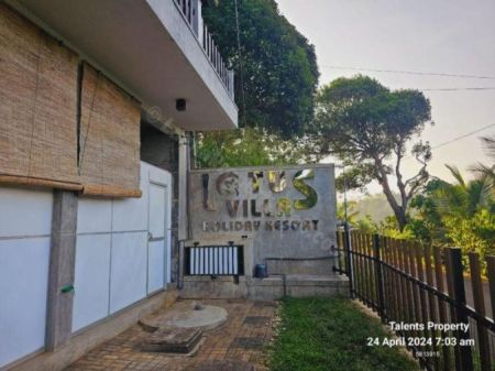 Exterior - URGENT SALE!!! Luxury Waterfront Villa for Sale in Matara | LKR 150 Million | KO-61