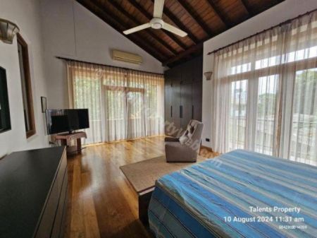 Bedroom - House for Sale in Battaramulla | 5 Bedrooms – 21 Perches | LKR 135 Million | KO-697
