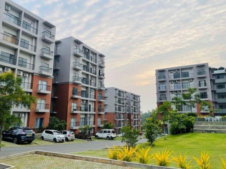 Exterior - Brand New Apartment for Sale at Canterbury Golf Resort Apartment, Kahathuduwa - Piliyandala | LKR 24 Million (EM601)