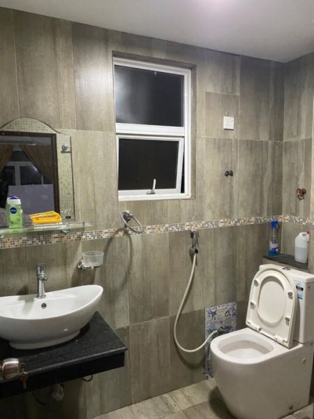 Bathroom - Rental Income | 4 x Unit House in Neralu Uyana Battaramulla FOR SALE 