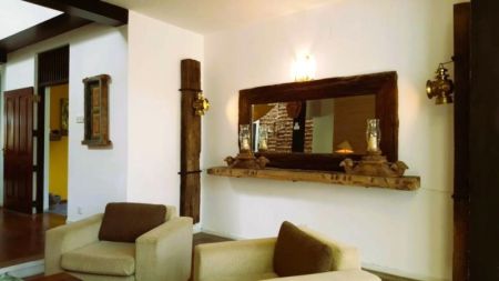 Living Room - 5 Bedroom house for sale in Colombo 5 for Rs. 130 million (nearest offer)