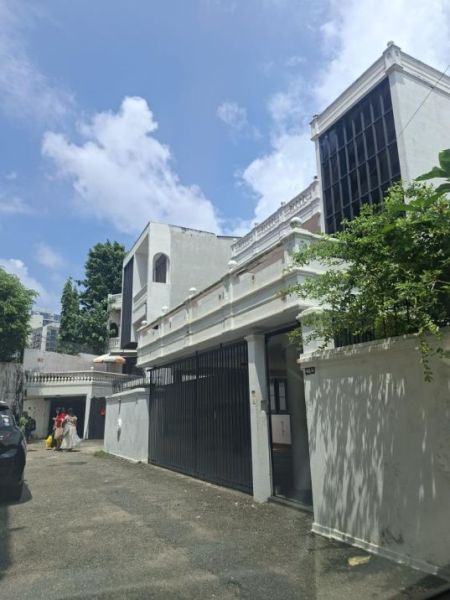 Exterior - House, Green path , Colombo 3 , For Sale