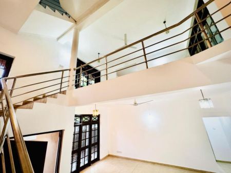 Living Room - (SR1381) Three Storey House for Rent in Battaramulla