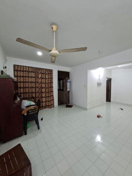 Living Room - ￭ Skylark Apartments ￭ 03BR Apartment For Sale ￭ (NK11256)