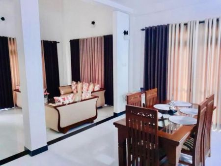 Living Room - (MH160) Furnished House for Sale in Kaduwela Kottunna Road