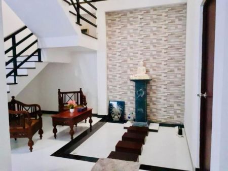 Living Room - (MH160) Furnished House for Sale in Kaduwela Kottunna Road