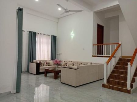 Living Room - Beautiful Mountain View Villa for Sale – Mahakanda, Kandy