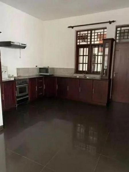 Kitchen - Fully Furnished 4 Bedroom House For Sale In Thalawathugoda 